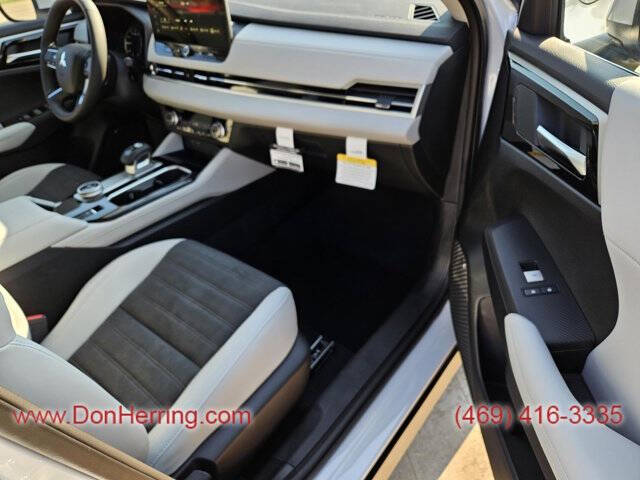 2025 Mitsubishi Outlander