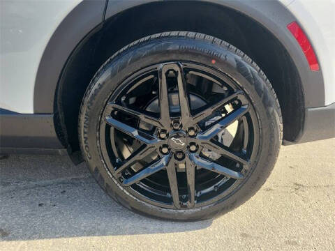 2026 Chevrolet Equinox EV LT 1