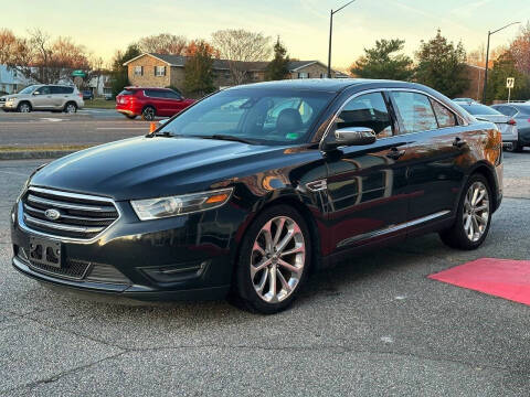 2014 Ford Taurus Limited