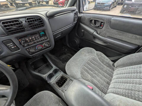 2000 Chevrolet S-10