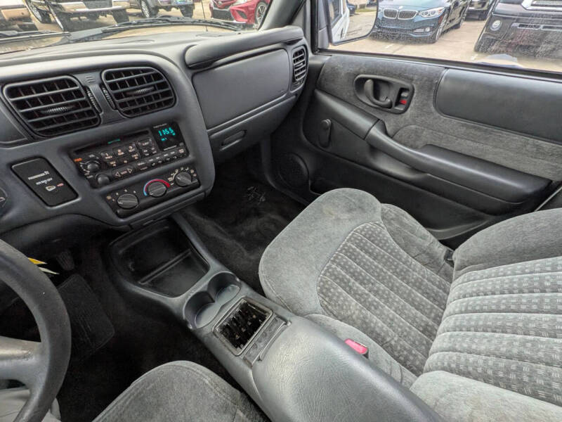 2000 Chevrolet S-10