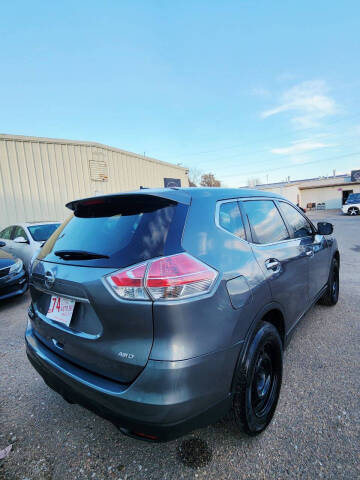 2015 Nissan Rogue S