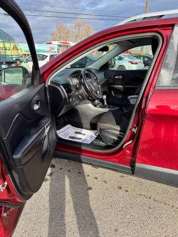 2020 Jeep Cherokee Latitude