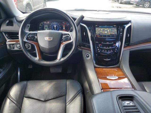 2020 Cadillac Escalade ESV Luxury
