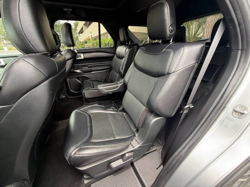 2020 Ford Explorer ST