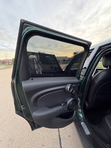 2015 MINI Hardtop 4 Door Cooper