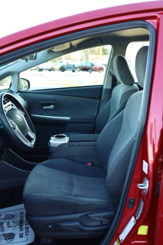 2012 Toyota Prius v