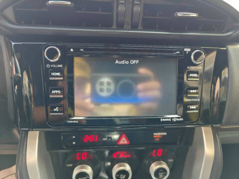 2017 Subaru BRZ Series.Yellow