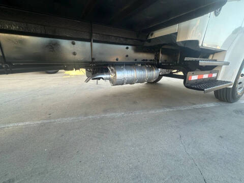 2020 Freightliner M2 106