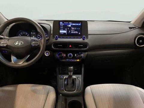 2022 Hyundai Kona SEL