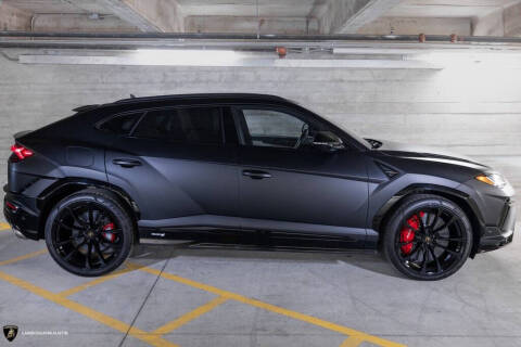 2024 Lamborghini Urus S