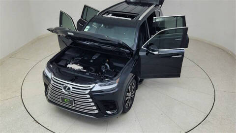 2024 Lexus LX 600 Luxury