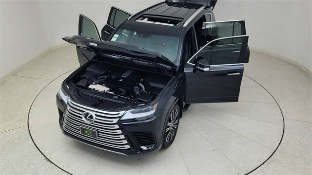 2024 Lexus LX 600 Luxury