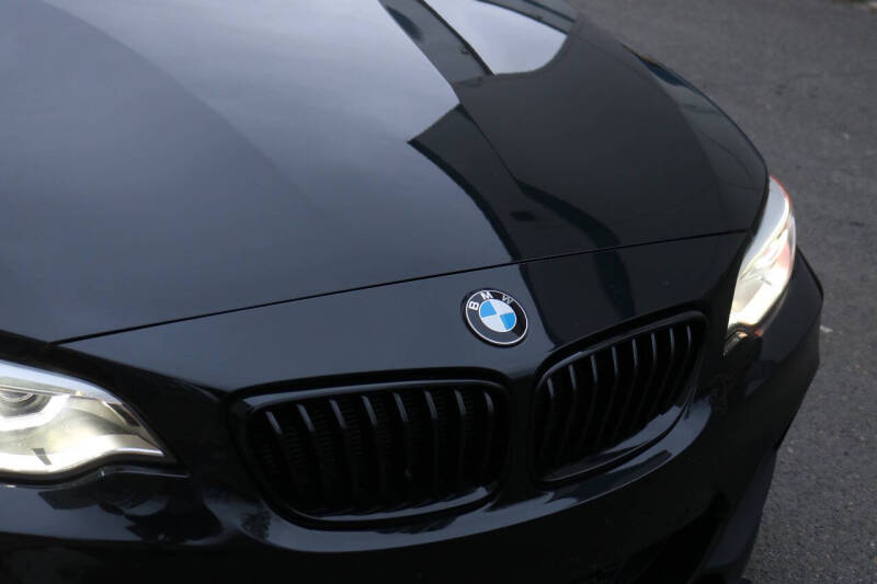 2016 BMW 2 Series M235i