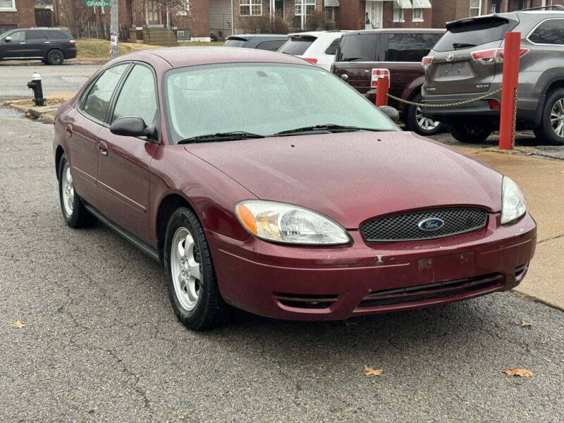 2006 Ford Taurus SE