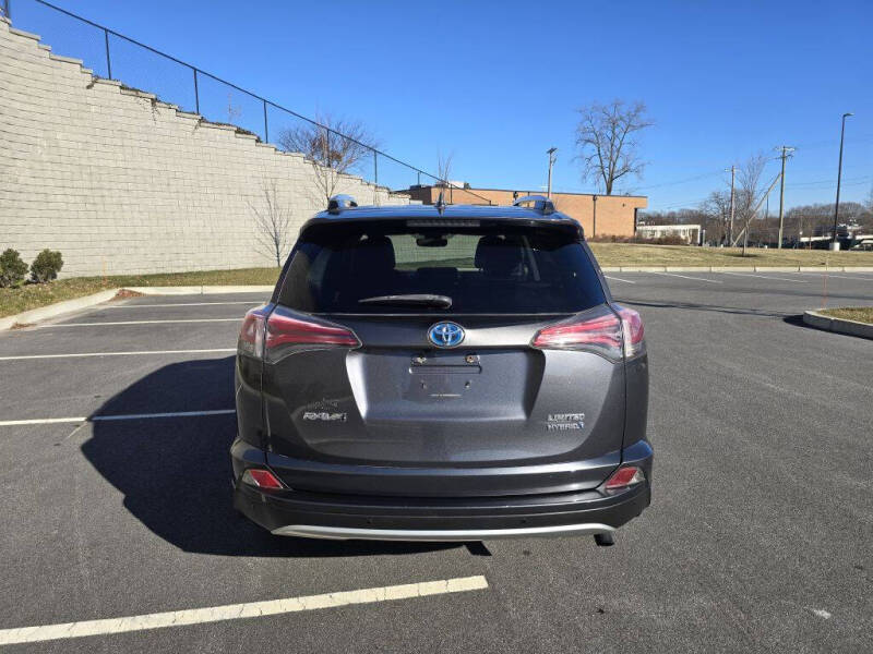2016 Toyota RAV4 Hybrid Limited