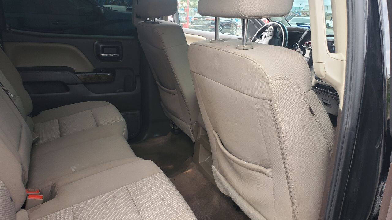 Used Car 2018 Chevrolet Silverado 1500  Lt 4x2 4dr Crew Cab 6.5 Ft. Sb For Sale Under $20,000 In San Antonio, Texas