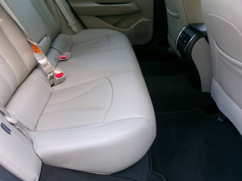 2017 Buick LaCrosse Essence