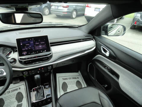 2023 Jeep Compass Latitude