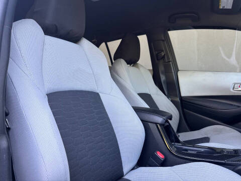 2019 Toyota Corolla Hatchback SE