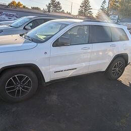 2017 Jeep Grand Cherokee for sale at PARADISE TOWN AUTOS, LLC. in Marshfield, WI