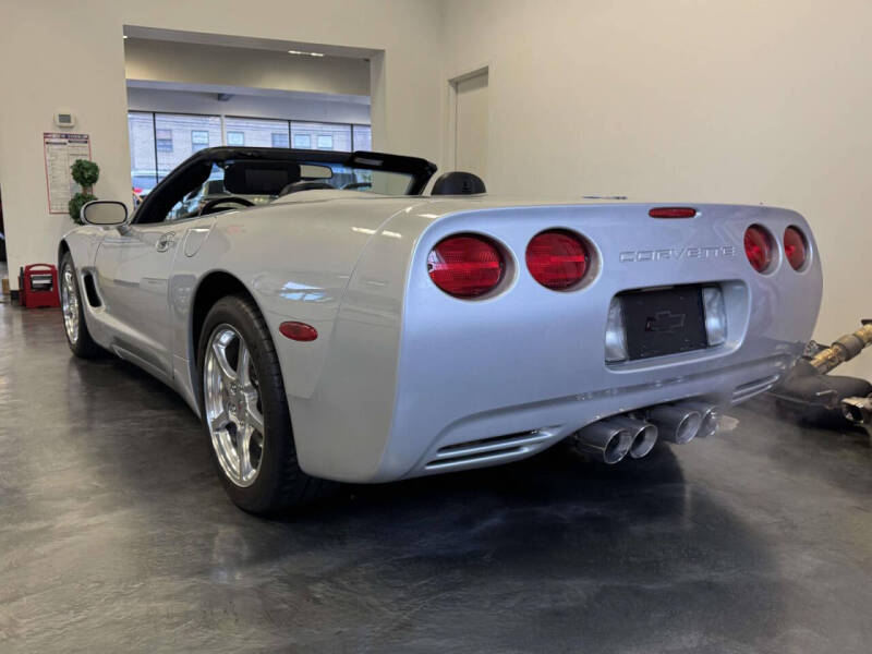 2003 Chevrolet Corvette