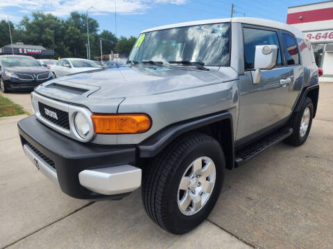 2009 Toyota FJ Cruiser for sale at Quallys Auto Sales in Olathe KS