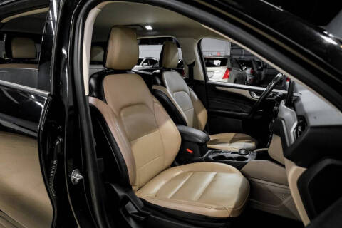 2021 Ford Escape SEL