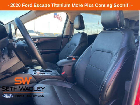 2020 Ford Escape Hybrid Titanium
