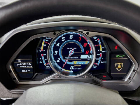 2015 Lamborghini Aventador LP 700-4