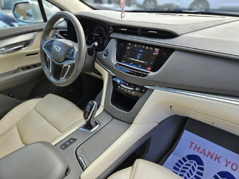 2018 Cadillac XT5 Luxury