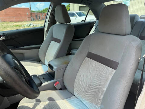 2012 Toyota Camry LE