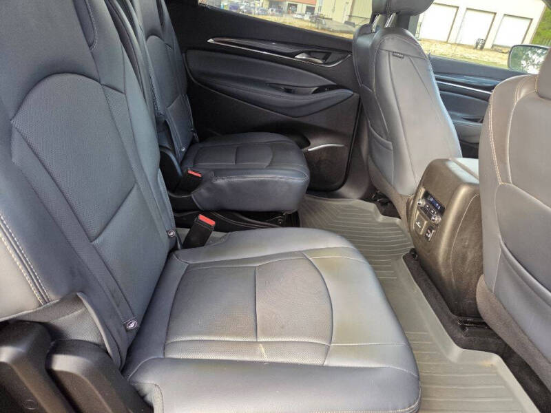 2018 Buick Enclave Essence