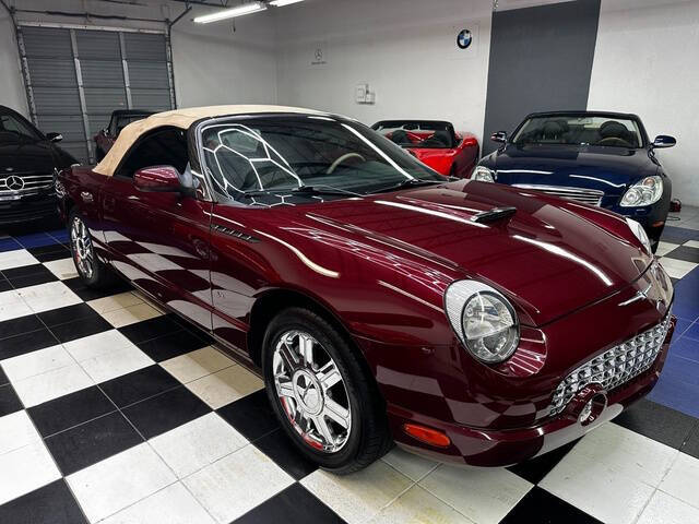2004 Ford Thunderbird Deluxe
