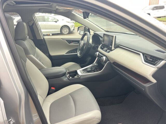 2019 Toyota RAV4 Limited