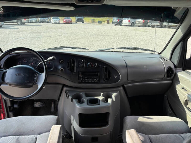 2000 Ford E-Series E-150
