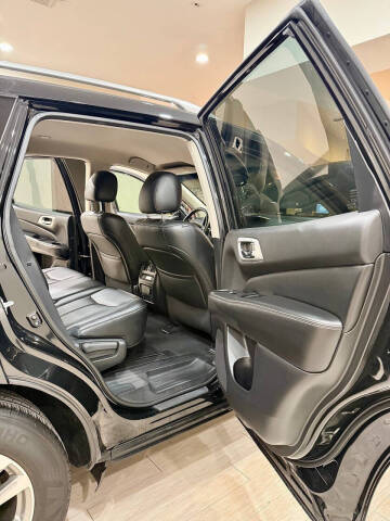 2015 Nissan Pathfinder SL