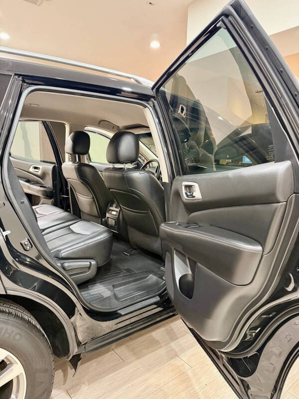 2015 Nissan Pathfinder SL