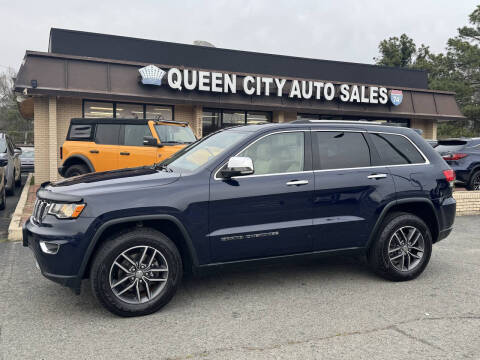 2017 Jeep Grand Cherokee for sale at Queen City Auto Sales in Charlotte NC