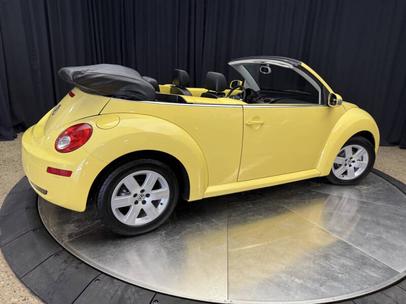 2007 Volkswagen New Beetle Convertible 2.5