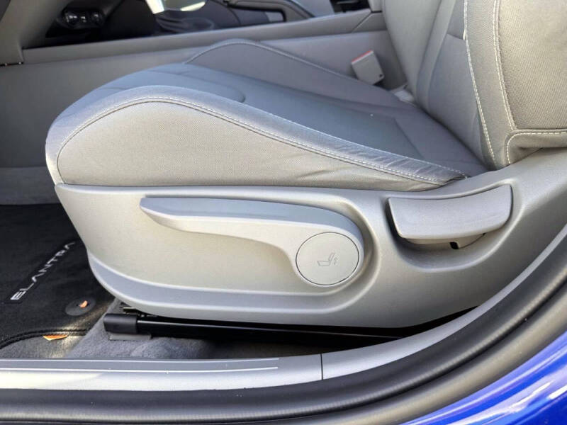 2023 Hyundai Elantra