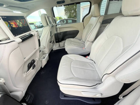 2019 Chrysler Pacifica Hybrid
