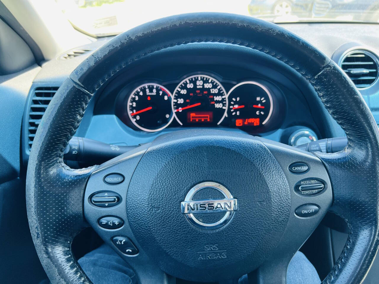 Black 2012 Nissan Altima 3.5 SR 3.5 SR 4dr Sedan 19
