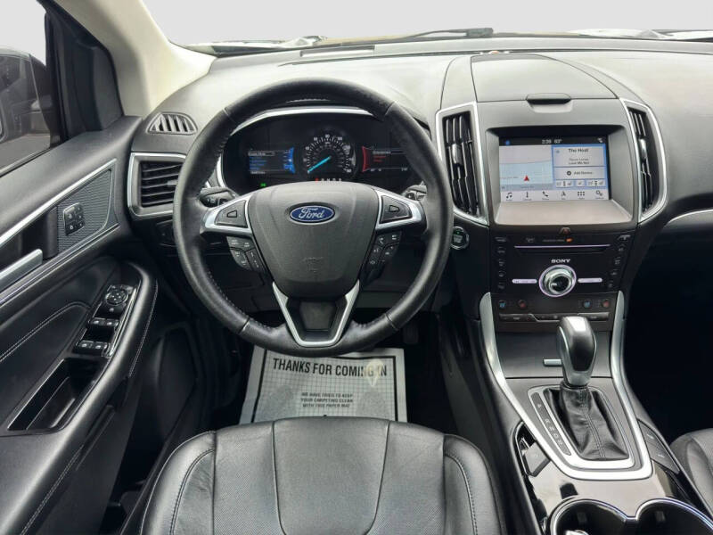 2018 Ford Edge Titanium