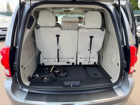 2013 Dodge Grand Caravan Crew