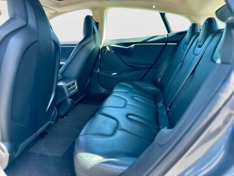 2014 Tesla Model S