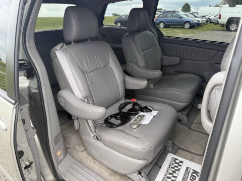 2010 Toyota Sienna XLE