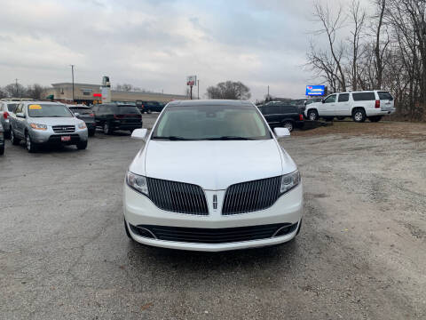 2014 Lincoln MKT for sale at Community Auto Brokers in Crown Point IN