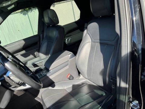 2019 Land Rover Discovery SE