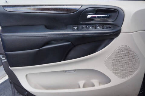 2020 Dodge Grand Caravan SE